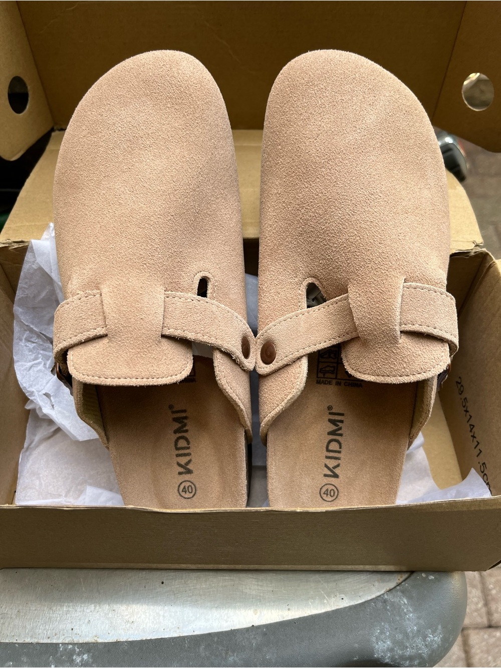 Brand New Unisex Tan Suede Clogs – Size 40